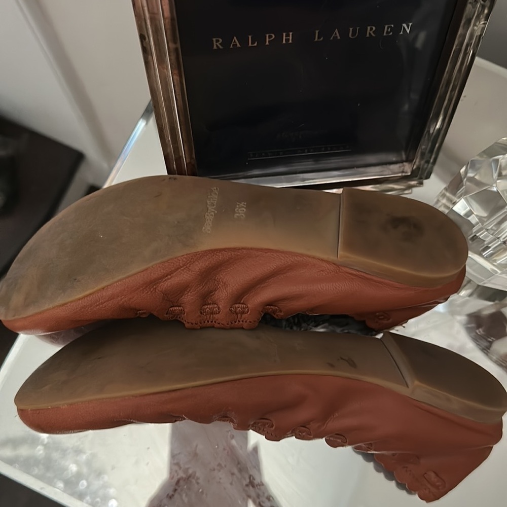 SEE BY CHLOE LEATHER BALLET FLATS - Picture 5 of 6